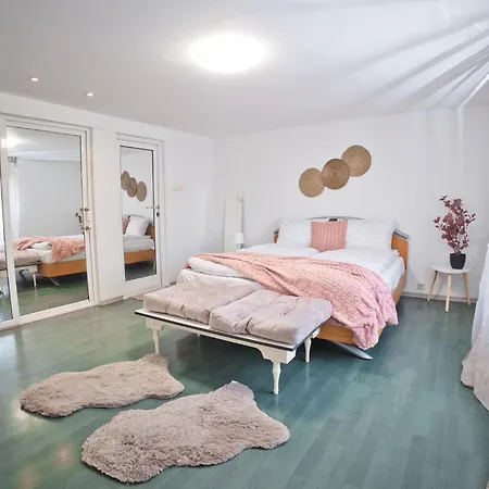 아파트 2bd In Heart Of Location